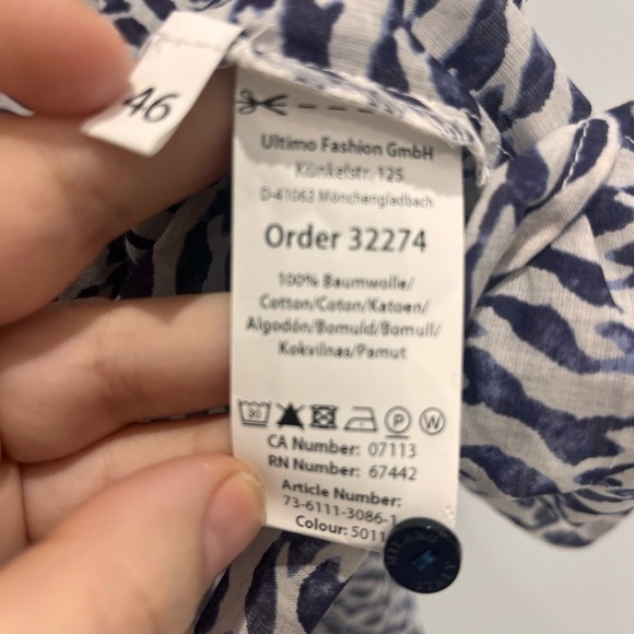 MILANO Italian oversize long sleeve flowy white and bleu size 46 - Picture 3 of 9